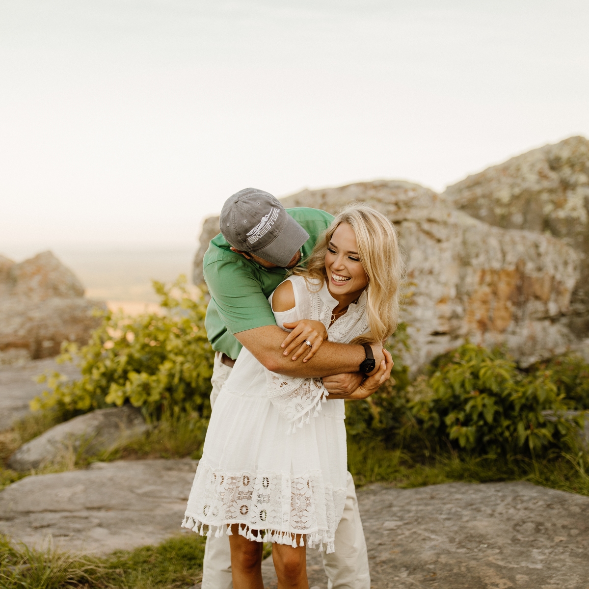 How to make the most of your engagement session